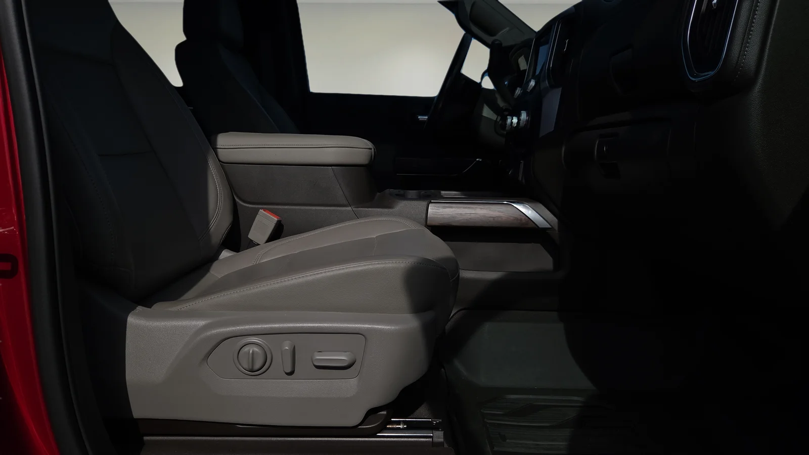 Used 2019 Red GMC SLT image 14