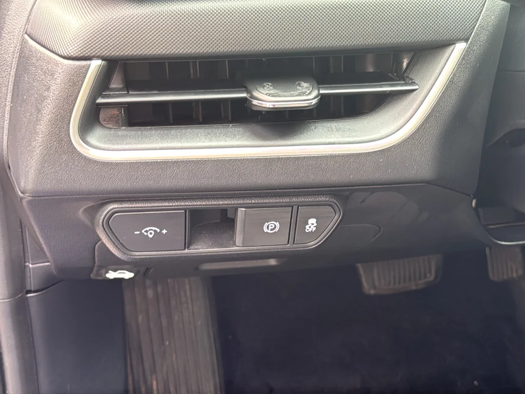 Certified Used 2025 Blue Kia LXS image 28
