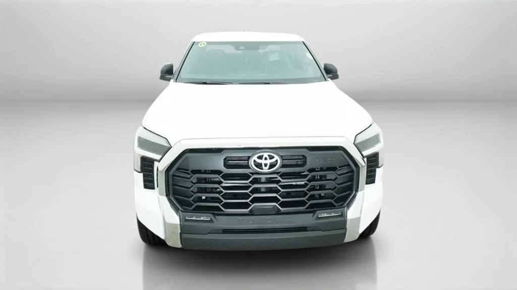 New 2026 Ice Cap Toyota SR5 image 16