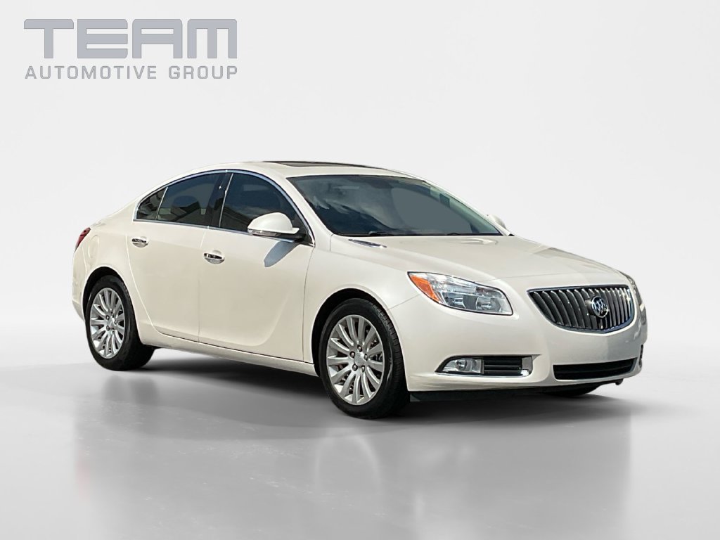 2012 Buick Regal Premium 1