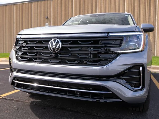 New 2026 Silver Volkswagen 2.0T SEL Premium R-Line image 11