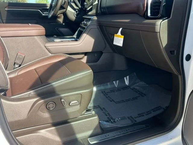 2026 GMC Sierra 3500HD Denali - Photo 25