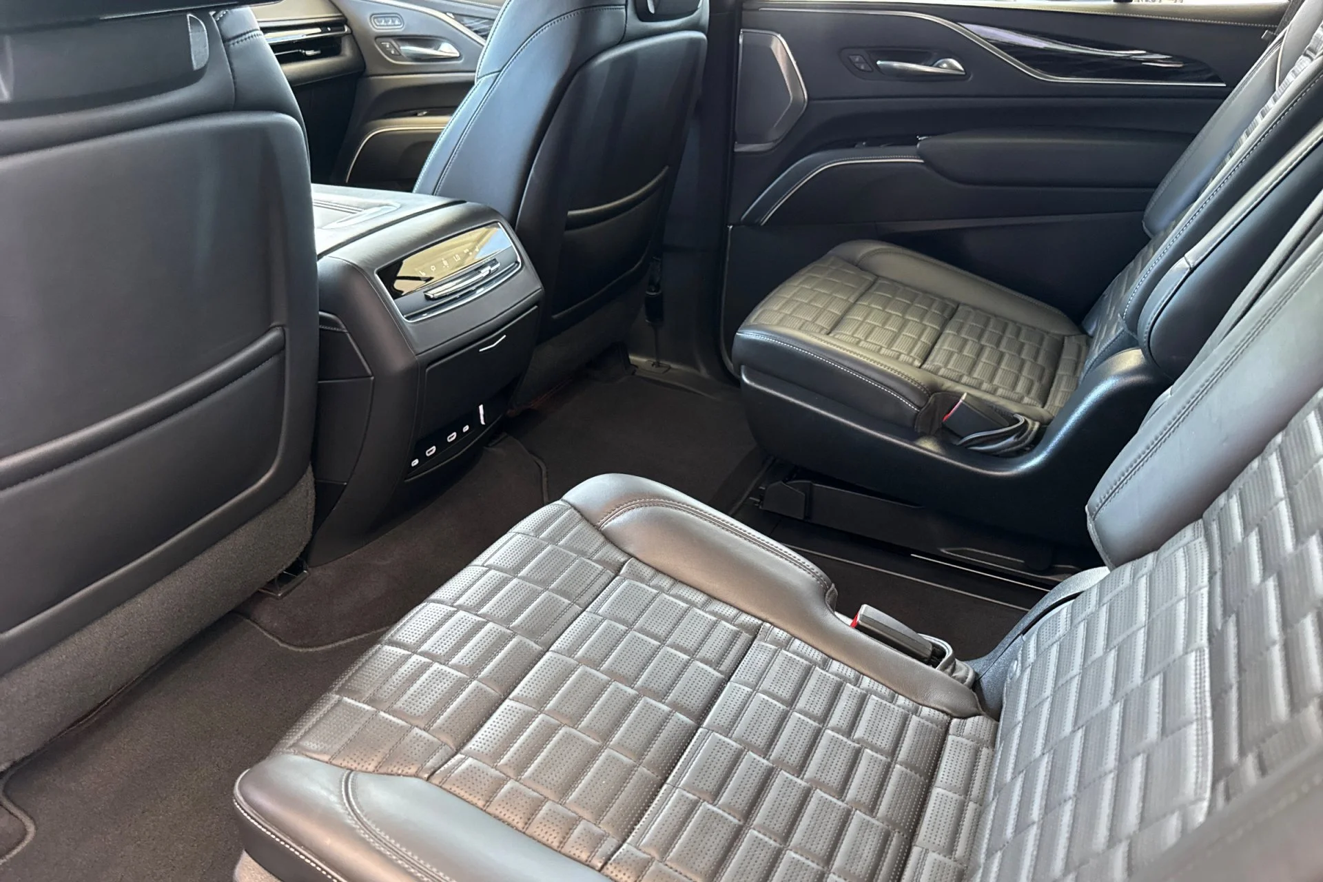 Used 2023 Black Raven Cadillac AWD V-Series image 4