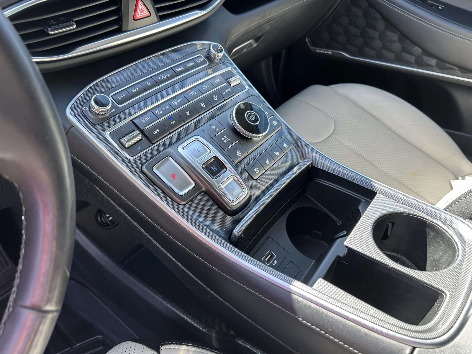 Used 2022 Gray Hyundai Limited FWD image 14