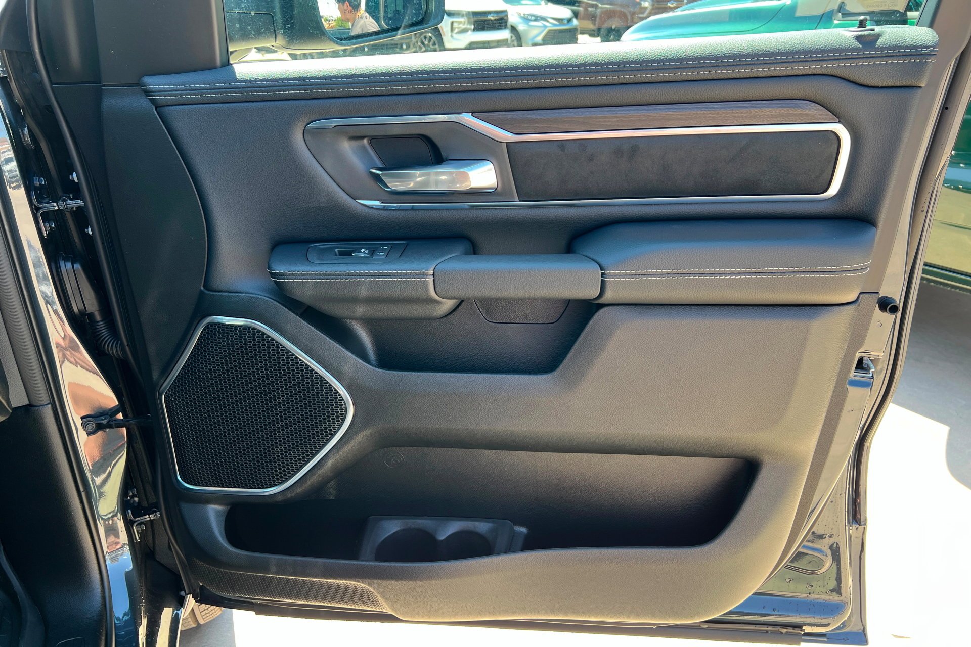 New 2026 Forged Blue Metallic Exterior Paint RAM Laramie image 23