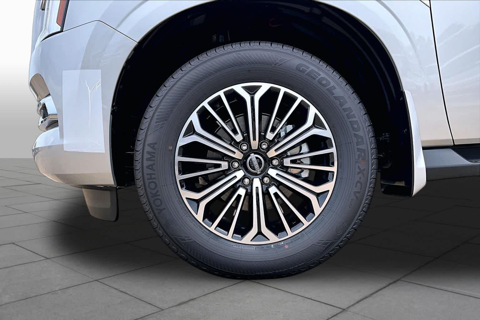 New 2026 Brilliant Silver Nissan SL image 9