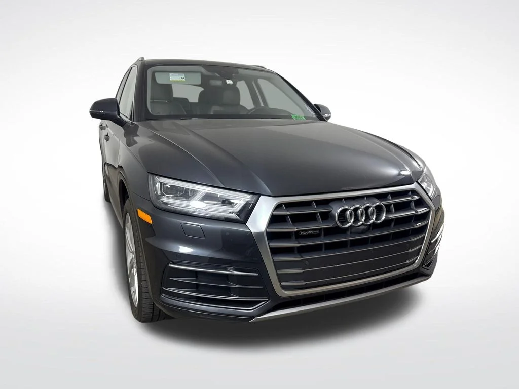 2018 Audi Q5 2.0T quattro S tronic Prestige's photo