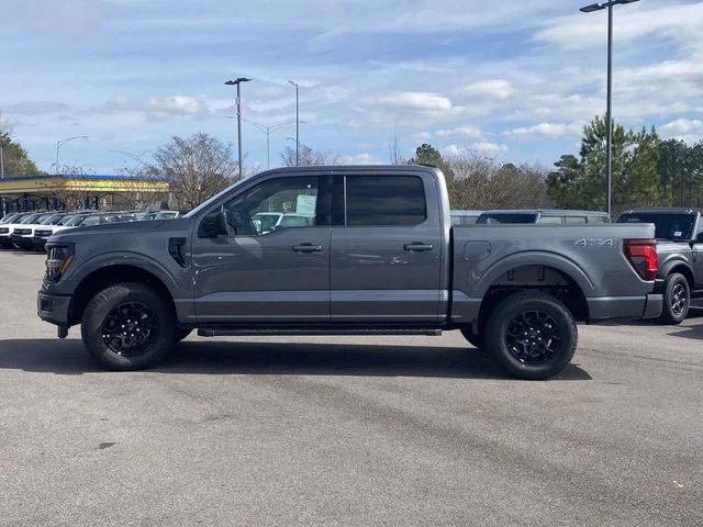 New 2026 Carbonized Gray Metallic Ford XLT image 17