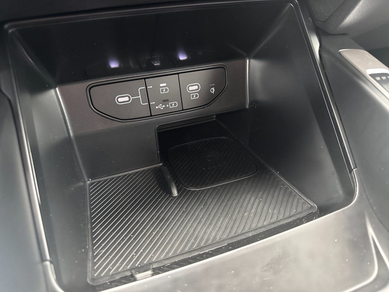 2026 Kia Sorento EX - Photo 35