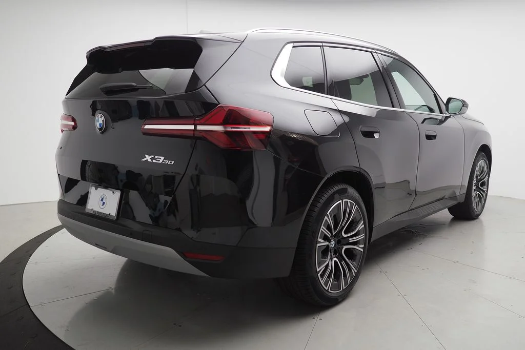 New 2026 Black Sapphire Metallic BMW 30 xDrive image 3
