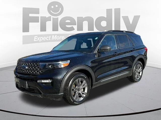 Used 2021 Black Ford XLT image 5