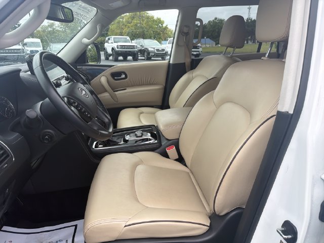 Used 2023 White Nissan SV image 3
