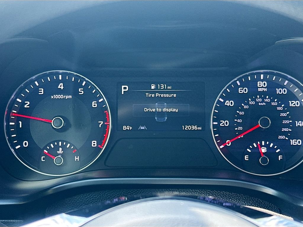 Used 2023 Snow White Pearl Kia LXS image 13