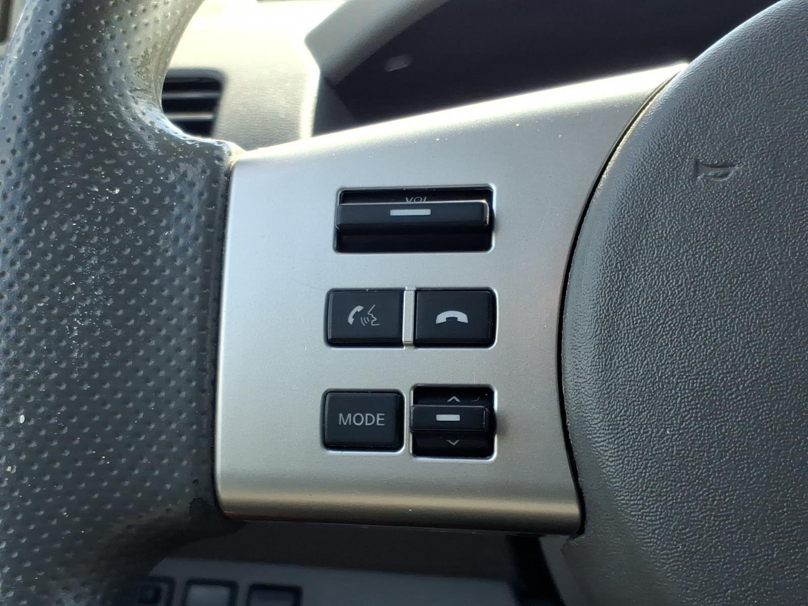 Used 2015 Brilliant Silver Nissan SV image 26
