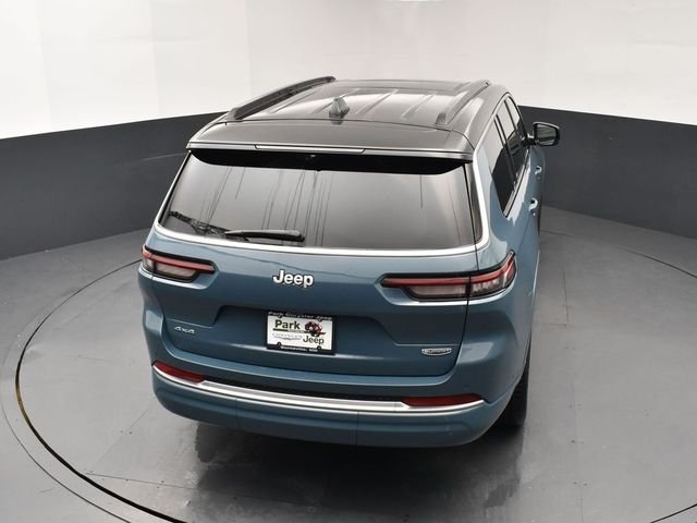 New 2026 Steel Blue Exterior Paint Jeep Summit image 17