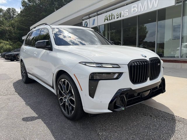 2025 BMW X7 M60i