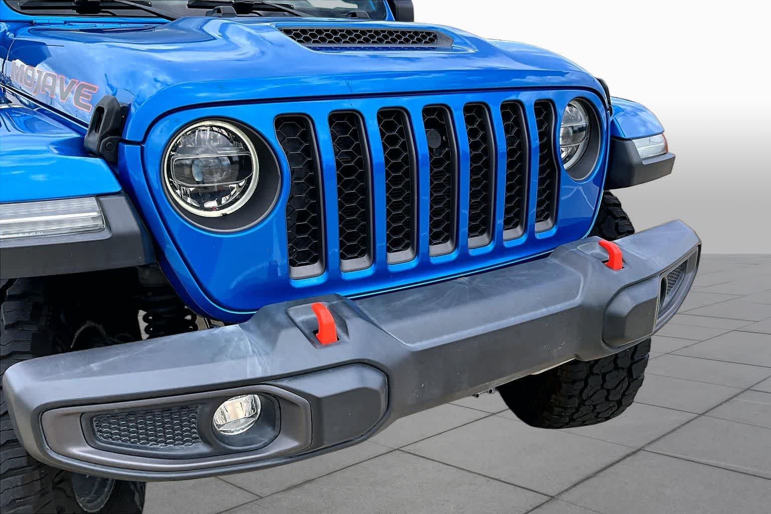 Used 2022 Hydro Blue Pearlcoat Jeep Mojave image 30