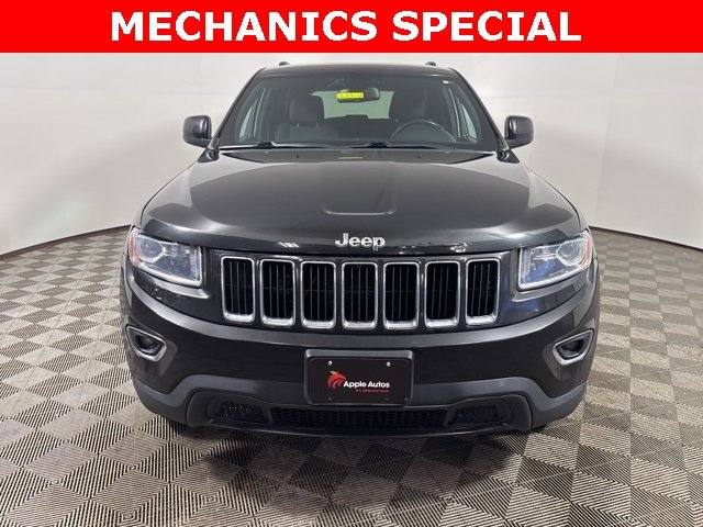 Used 2014 Jeep Grand Cherokee Laredo with VIN 1C4RJFAG3EC204753 for sale in Shakopee, Minnesota