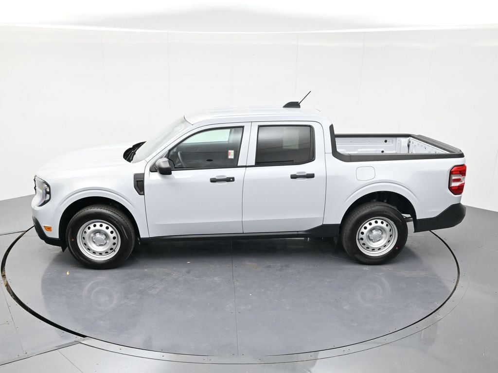 New 2026 Space White Metallic Ford XL image 37