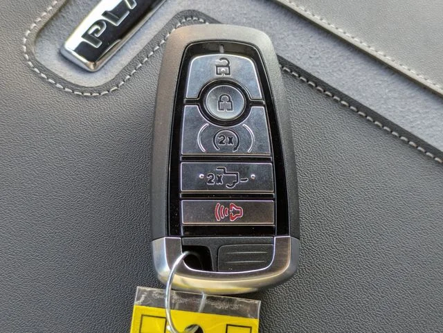 New 2026 Agate Black Metallic Ford Platinum® image 28