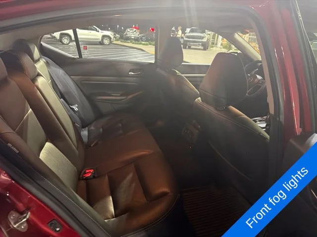 Used 2020 Scarlet Ember Nissan 2.5 SL image 12