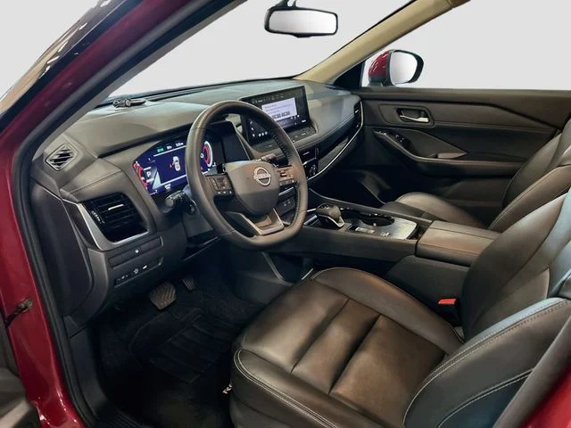 Used 2025 Red Nissan SL image 25