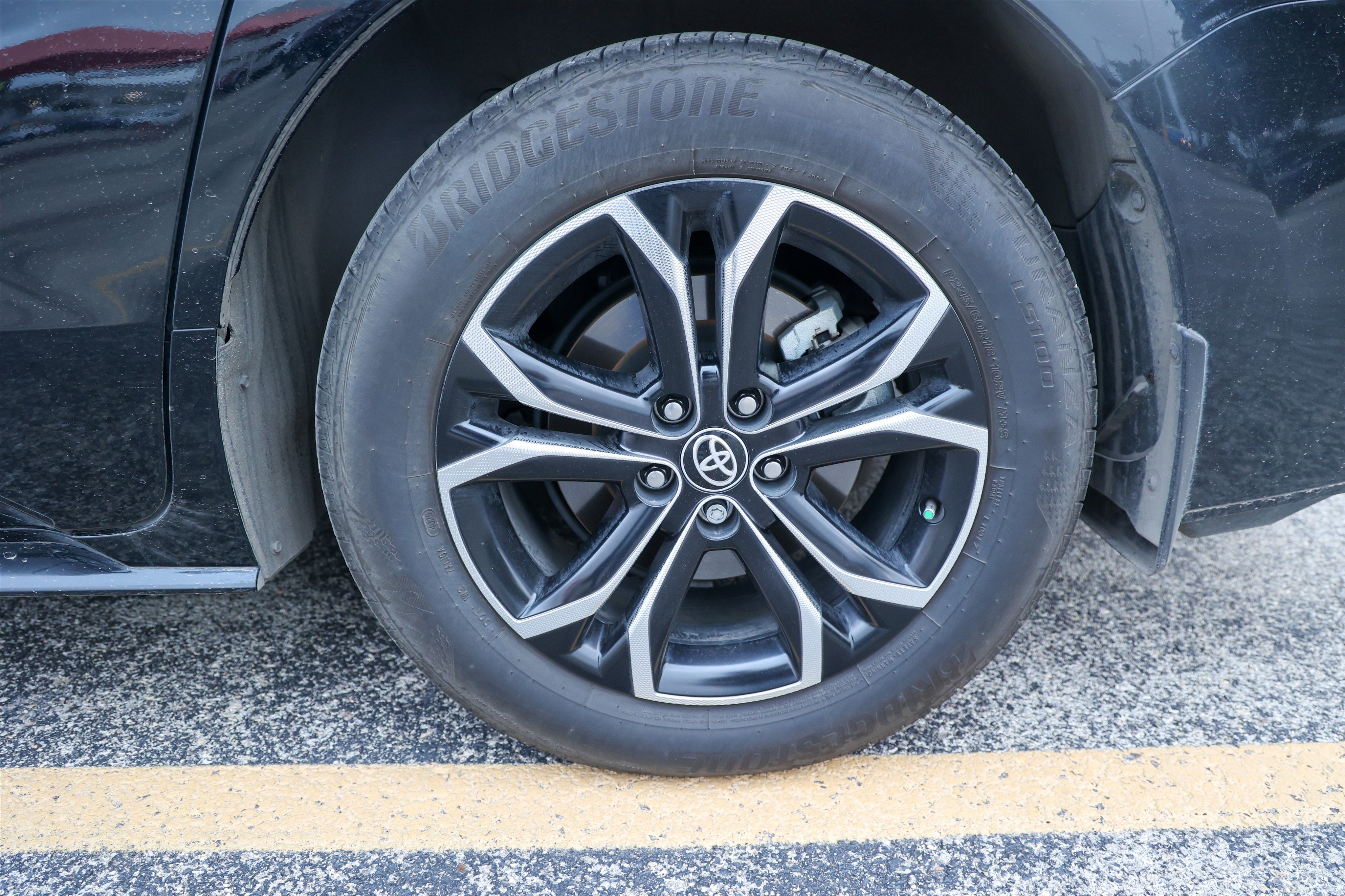 Used 2025 MIDNIGHT BLACK ME Toyota Platinum image 14