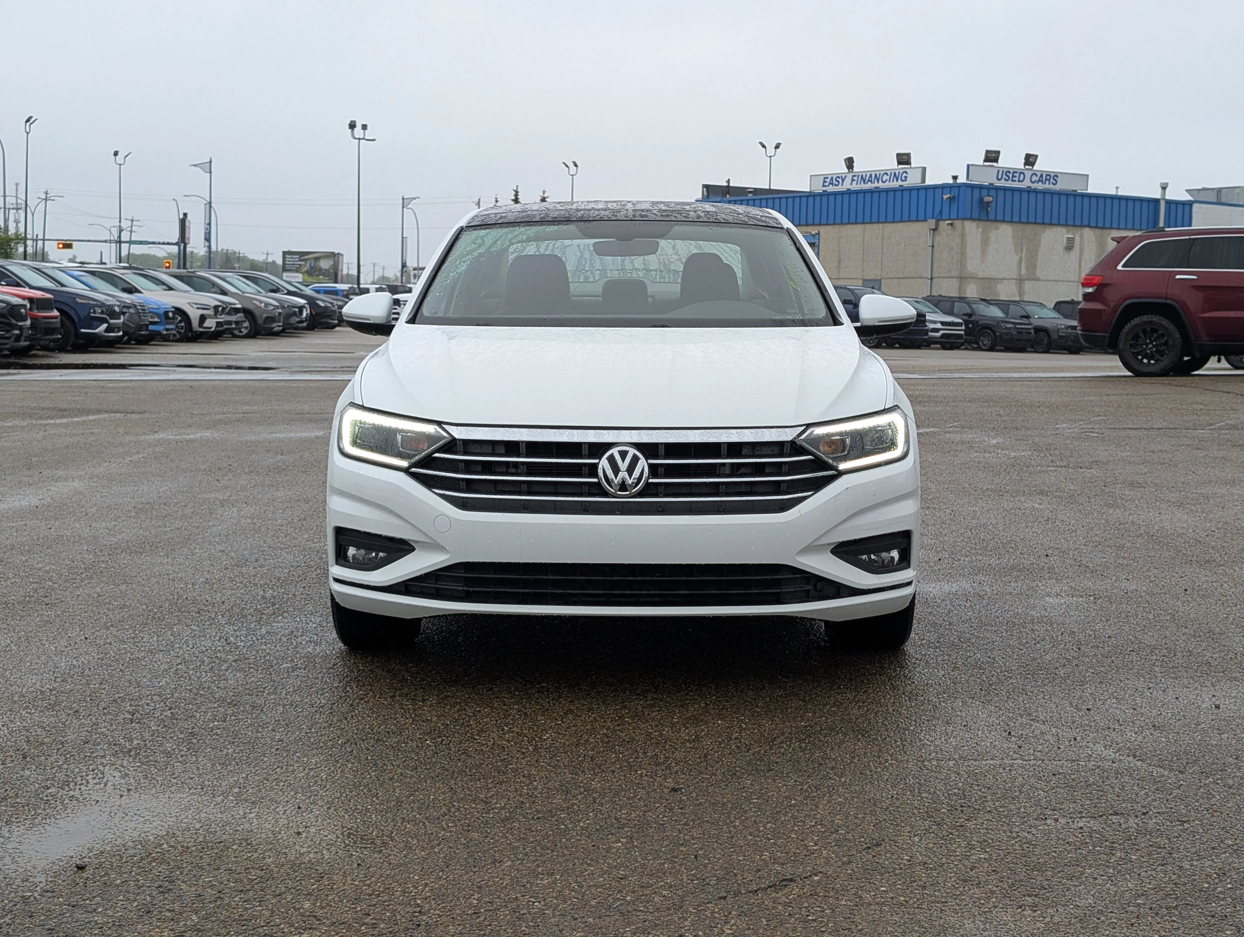 Used 2020 Pure White Volkswagen Execline image 10