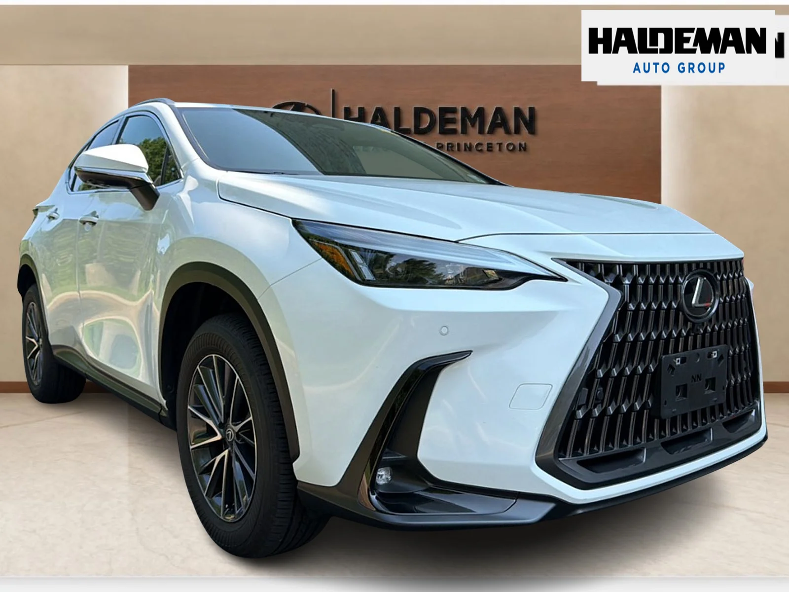 Used 2026 Ultra White Lexus Premium image 1