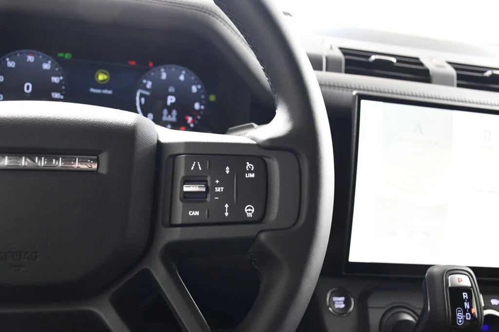 New 2026 Borasco Grey Land Rover X-Dynamic SE image 30