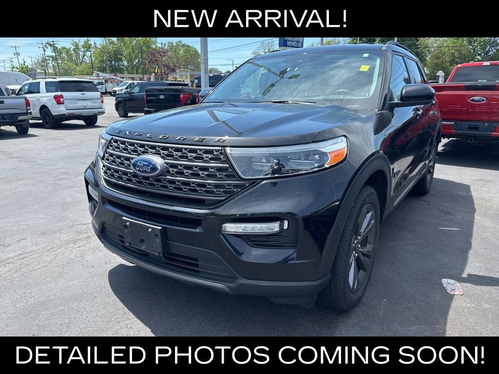 2023 Ford Explorer XLT 4WD's photo