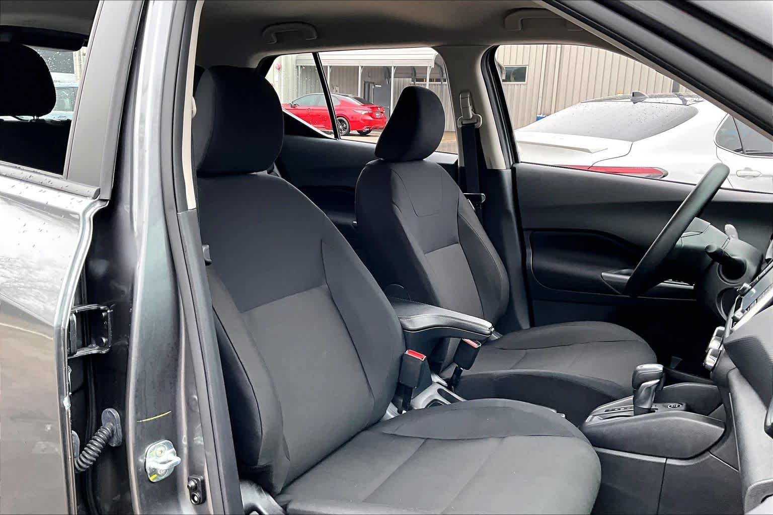 Used 2025 Gun Metallic Nissan S image 9