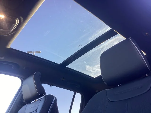 New 2027 Gray Jeep SUMMIT 4X4 image 23