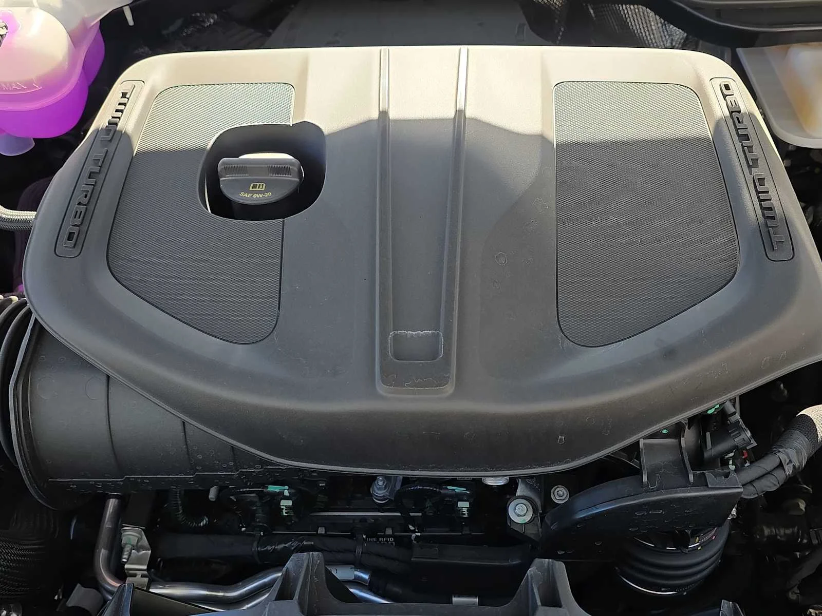 New 2026 Bright White Clear-Coat Exterior Paint RAM Big Horn image 13