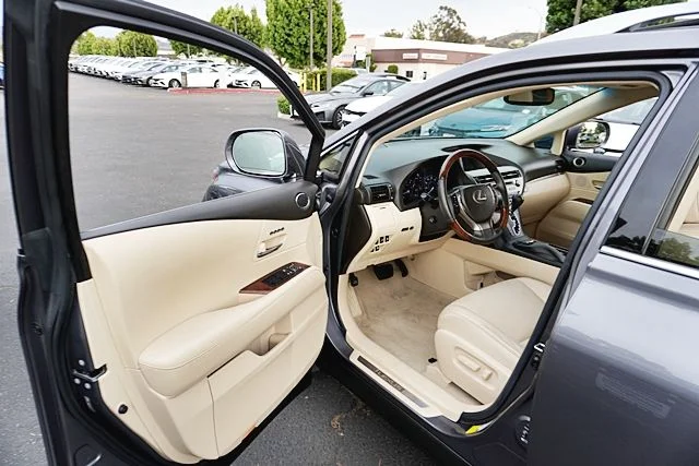 Used 2014 Gray Lexus 350 image 40