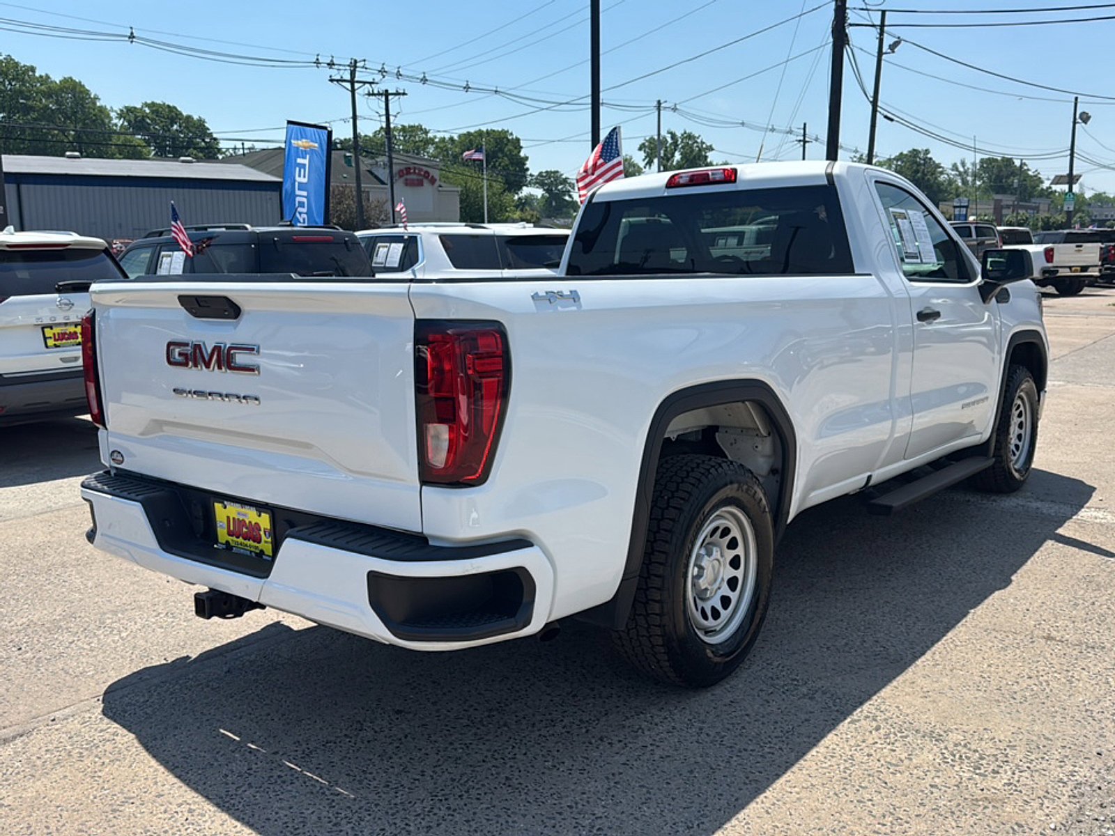 View vehicle photo 5