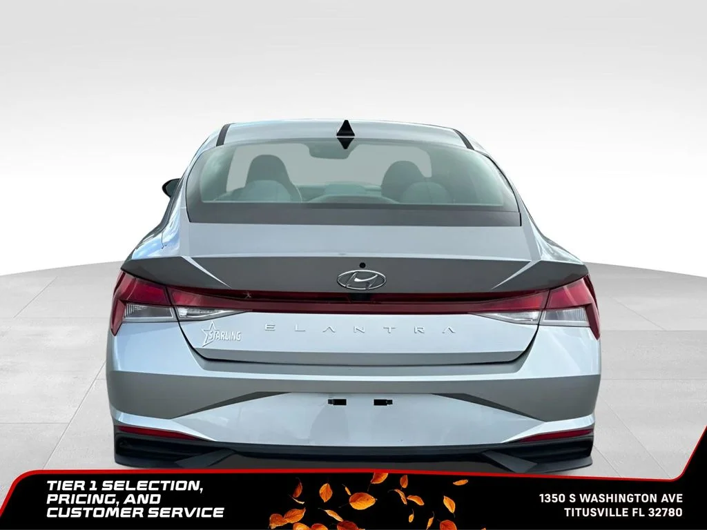 Used 2021 Silver Hyundai SEL image 5