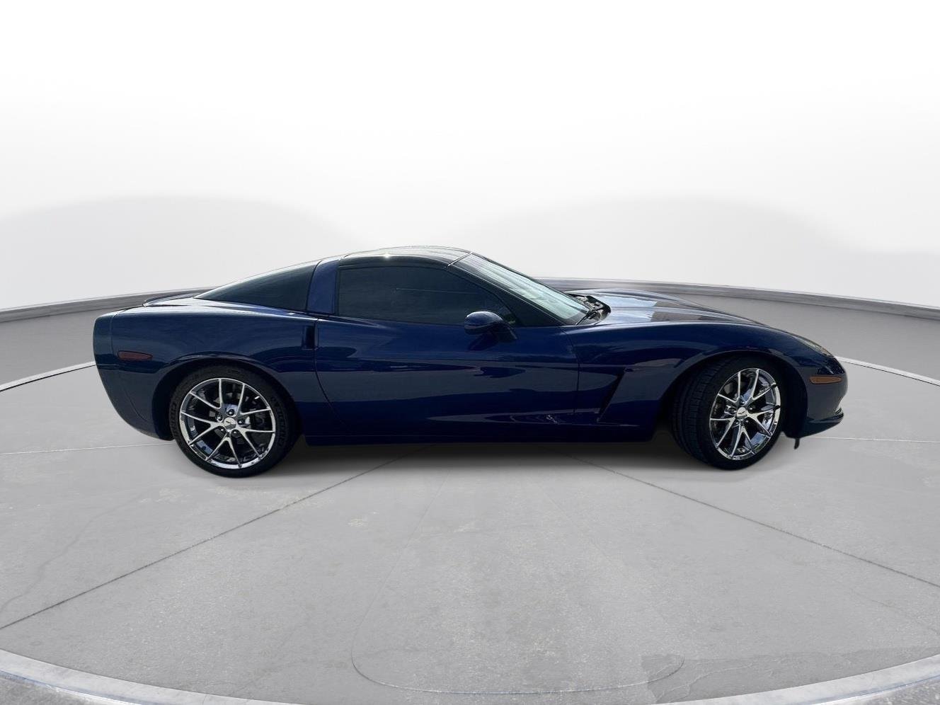 Used 2006 LEMANS BLUE METALLIC CHEVROLET 2DR CPE image 5