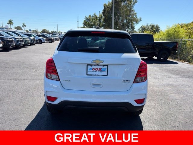 Used 2017 White Chevrolet LS image 5