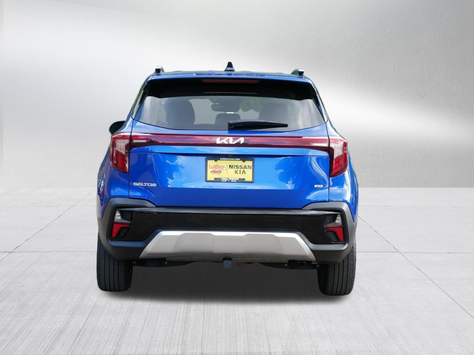 Used 2024 Neptune Blue Kia S image 6
