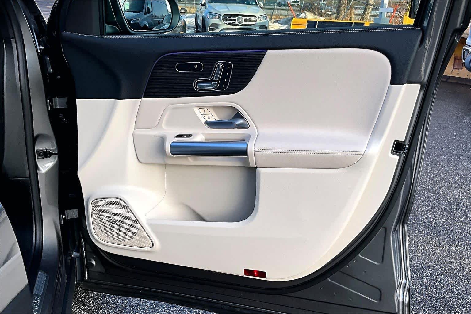 New 2026 Mountain Grey Metallic Mercedes-Benz GLA 250 image 22