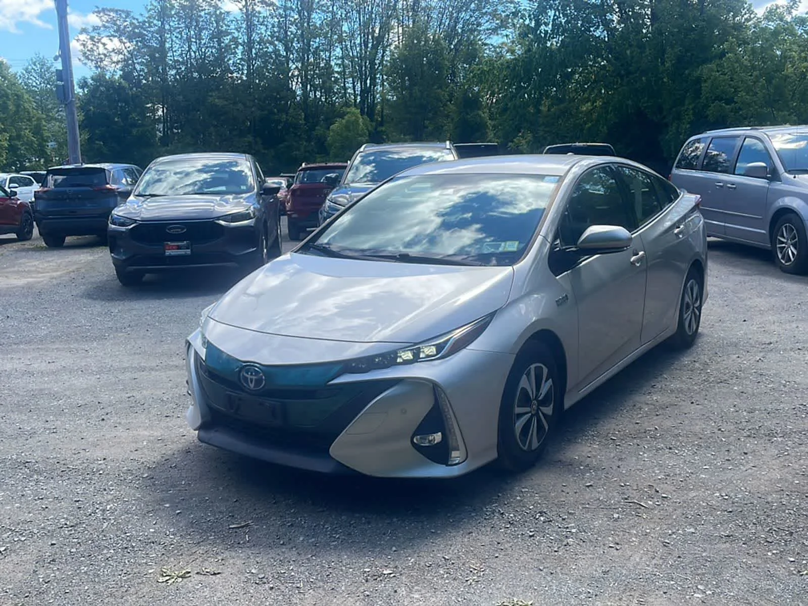 2017 Toyota Prius Prime Advanced's photo