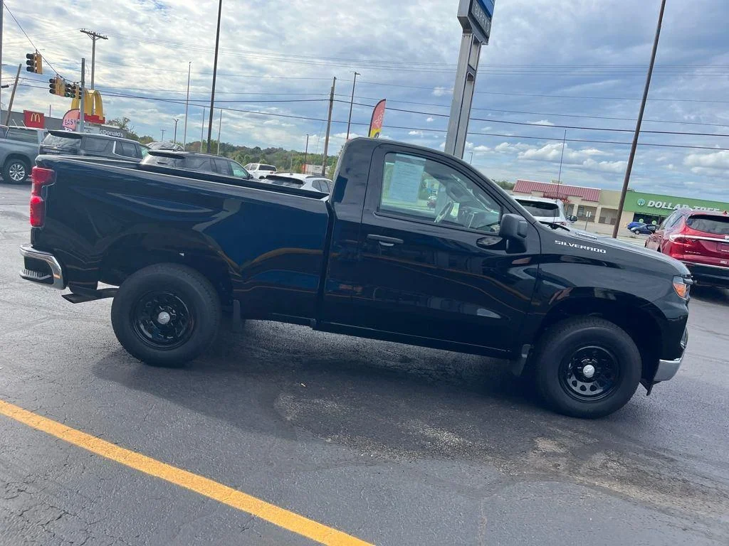 2025 Chevrolet Silverado 1500 Work Truck - Photo 6
