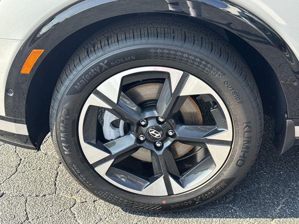 New 2026 Silver Hyundai Limited FWD image 11