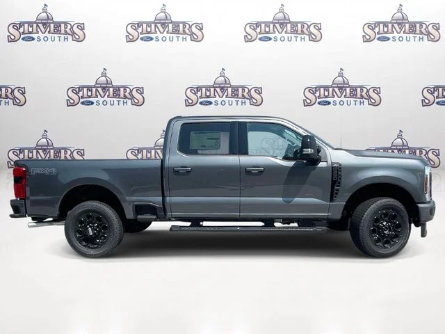 New 2026 Gray Ford Lariat image 2