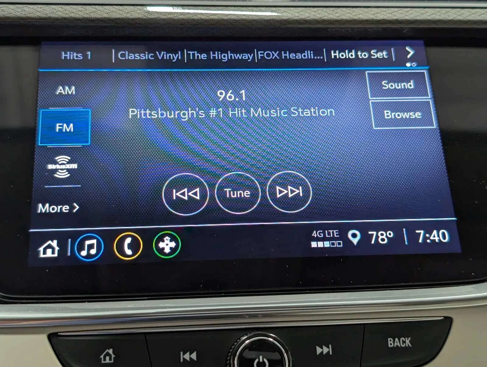 Used 2023 Summit White Buick Preferred image 23