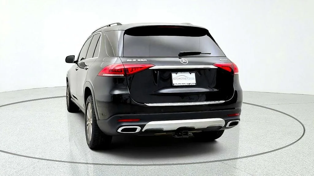 Used 2020 Black Mercedes-Benz GLE 350 4MATIC® SUV w/ Premium & Parking Assist Pkgs image 6