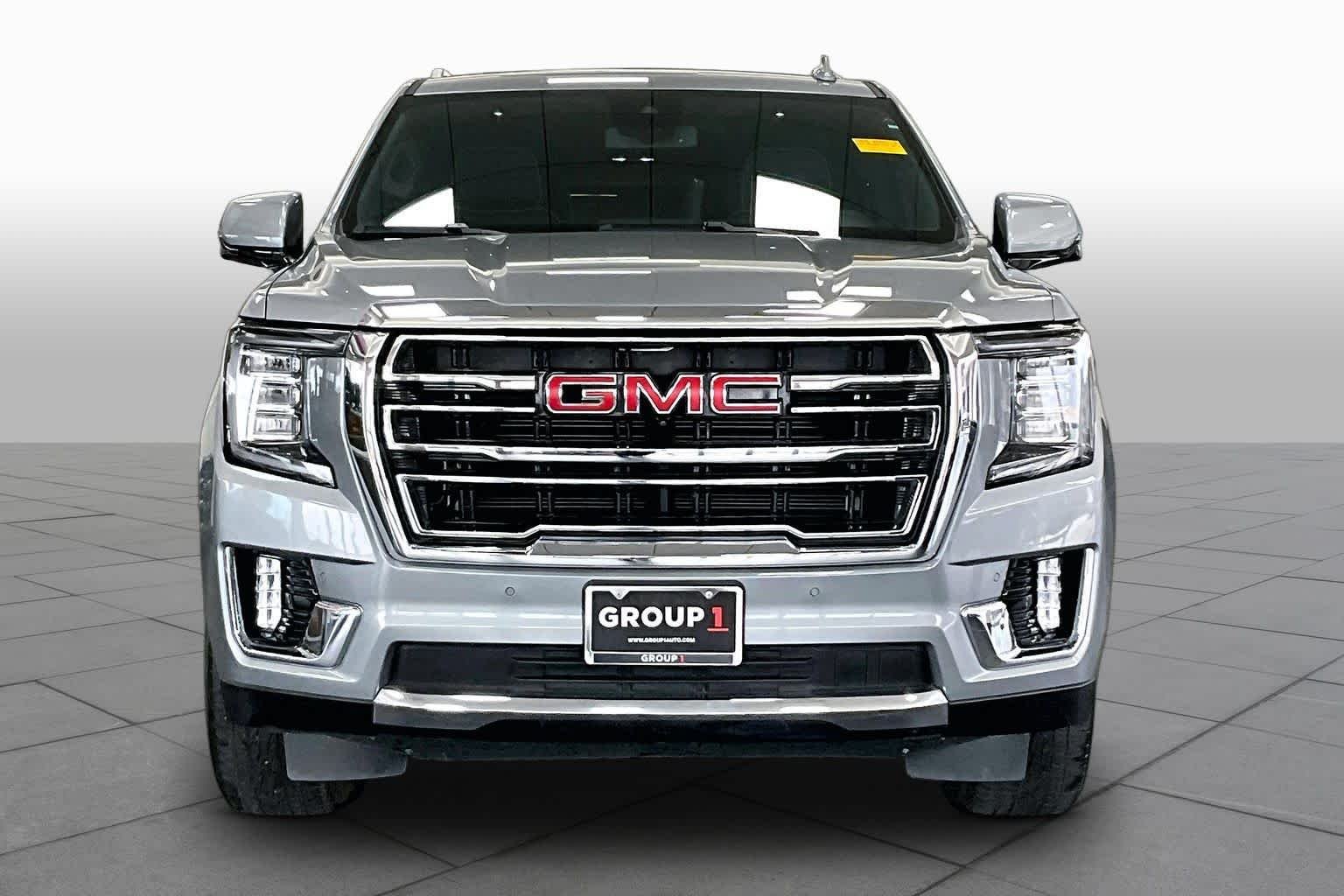 Used 2023 Sterling Metallic GMC SLT image 4