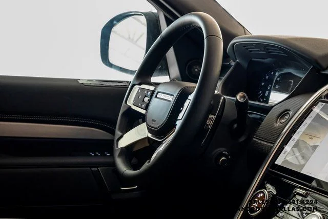 2026 Land Rover Discovery Gemini Edition - Photo 13