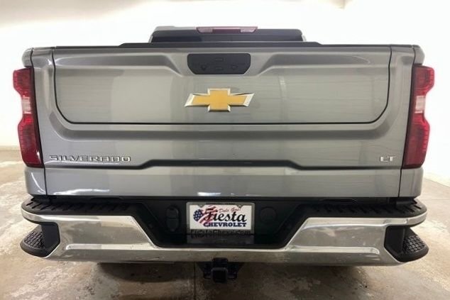 Used 2026 Gray Chevrolet LT image 8